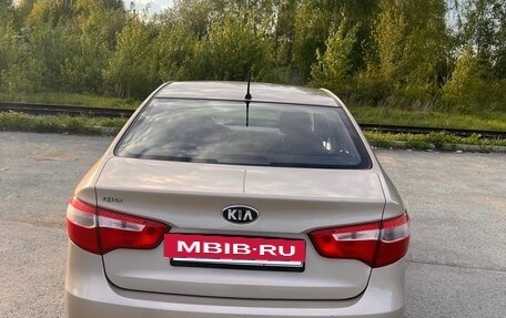 KIA Rio III рестайлинг, 2013 год, 850 000 рублей, 5 фотография