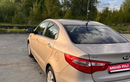 KIA Rio III рестайлинг, 2013 год, 850 000 рублей, 4 фотография