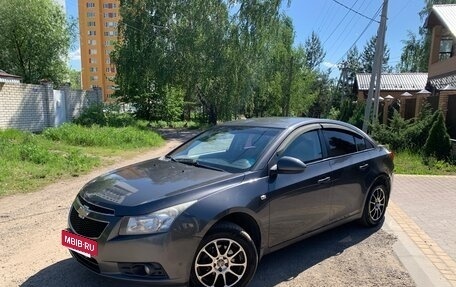 Chevrolet Cruze II, 2010 год, 730 000 рублей, 6 фотография