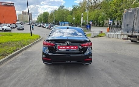 Hyundai Solaris II рестайлинг, 2018 год, 1 350 000 рублей, 4 фотография