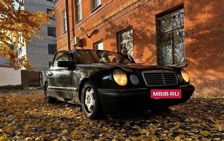 Mercedes-Benz E-Класс, 1998 год, 250 000 рублей, 2 фотография