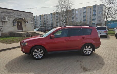 Mitsubishi Outlander III рестайлинг 3, 2011 год, 1 250 000 рублей, 4 фотография