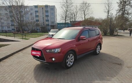 Mitsubishi Outlander III рестайлинг 3, 2011 год, 1 250 000 рублей, 3 фотография