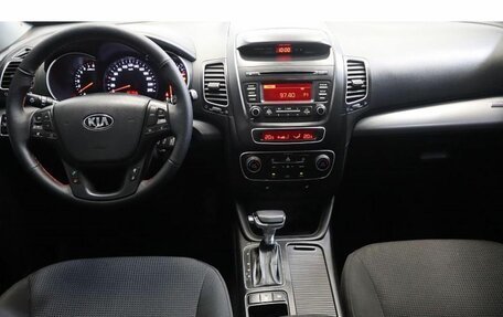 KIA Sorento II рестайлинг, 2014 год, 1 600 000 рублей, 12 фотография