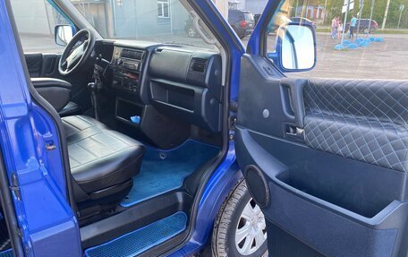 Volkswagen Caravelle T4, 2003 год, 850 000 рублей, 6 фотография