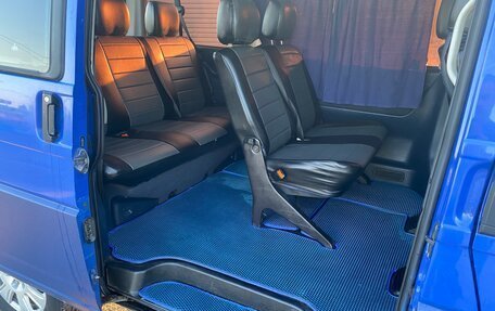 Volkswagen Caravelle T4, 2003 год, 850 000 рублей, 5 фотография