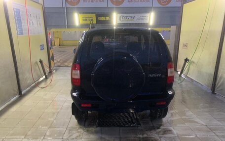 Chevrolet Niva I рестайлинг, 2004 год, 350 000 рублей, 4 фотография