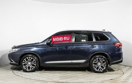 Mitsubishi Outlander III рестайлинг 3, 2018 год, 1 979 000 рублей, 8 фотография