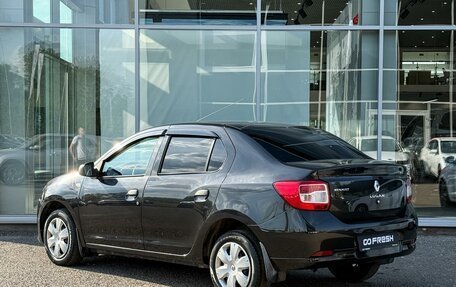 Renault Logan II, 2017 год, 865 000 рублей, 2 фотография
