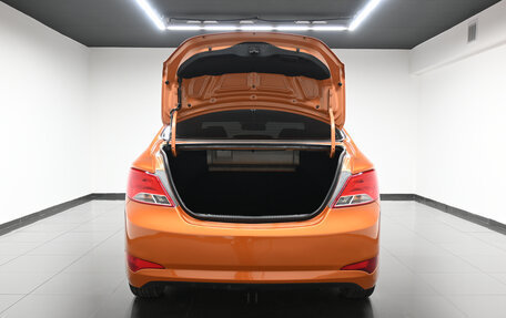 Hyundai Solaris II рестайлинг, 2015 год, 745 000 рублей, 9 фотография