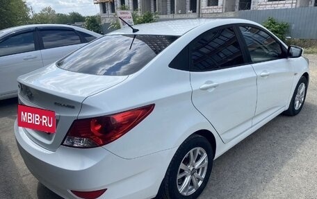 Hyundai Solaris II рестайлинг, 2012 год, 850 000 рублей, 11 фотография