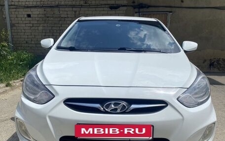 Hyundai Solaris II рестайлинг, 2012 год, 850 000 рублей, 9 фотография