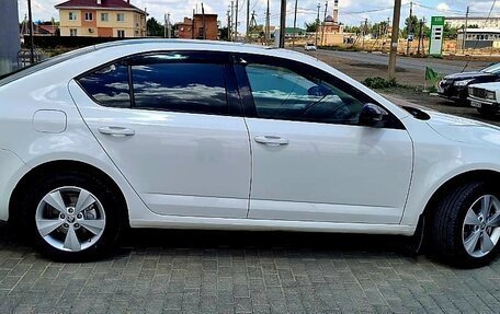 Skoda Octavia, 2015 год, 1 750 000 рублей, 4 фотография