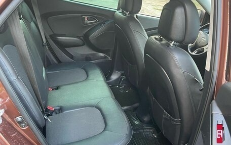 Hyundai ix35 I рестайлинг, 2014 год, 1 650 000 рублей, 10 фотография