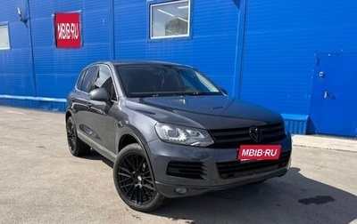 Volkswagen Touareg III, 2011 год, 2 300 000 рублей, 1 фотография