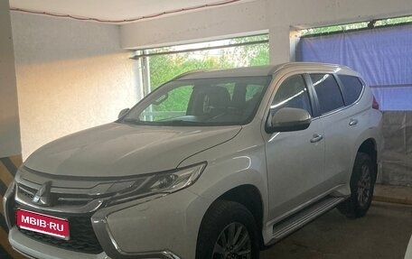 Mitsubishi Pajero Sport III рестайлинг, 2018 год, 3 992 000 рублей, 1 фотография