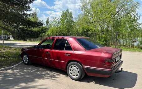 Mercedes-Benz E-Класс, 1993 год, 290 000 рублей, 7 фотография