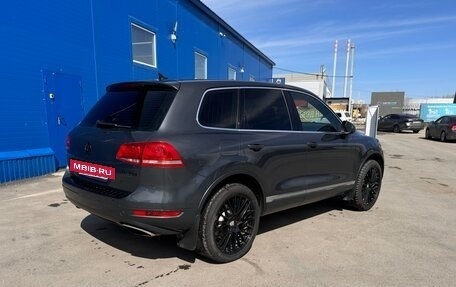 Volkswagen Touareg III, 2011 год, 2 300 000 рублей, 7 фотография