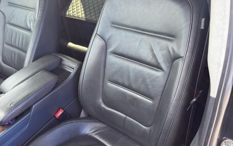Volkswagen Touareg III, 2011 год, 2 300 000 рублей, 12 фотография