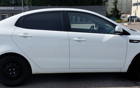 KIA Rio III рестайлинг, 2016 год, 990 000 рублей, 4 фотография