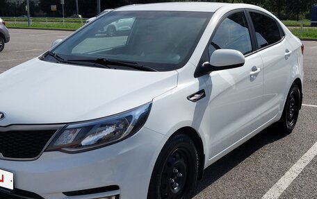 KIA Rio III рестайлинг, 2016 год, 990 000 рублей, 11 фотография