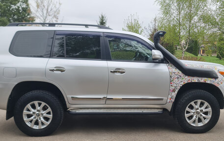 Toyota Land Cruiser 200, 2012 год, 3 500 000 рублей, 8 фотография