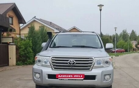 Toyota Land Cruiser 200, 2012 год, 3 500 000 рублей, 7 фотография