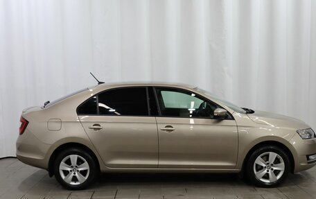 Skoda Rapid I, 2018 год, 1 389 000 рублей, 7 фотография