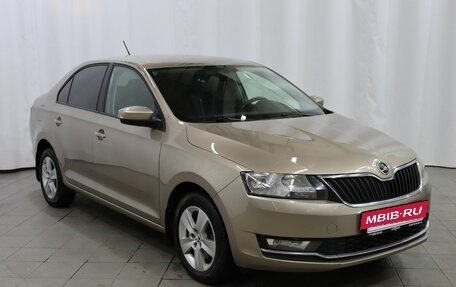 Skoda Rapid I, 2018 год, 1 389 000 рублей, 3 фотография
