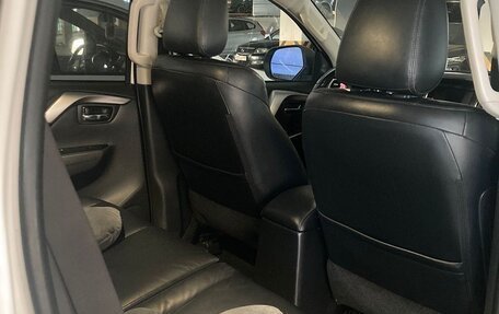 Mitsubishi Pajero Sport III рестайлинг, 2018 год, 3 992 000 рублей, 8 фотография