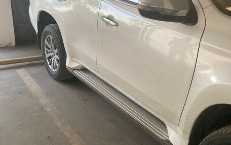 Mitsubishi Pajero Sport III рестайлинг, 2018 год, 3 992 000 рублей, 18 фотография