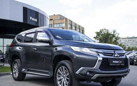 Mitsubishi Pajero Sport III рестайлинг, 2020 год, 2 685 000 рублей, 3 фотография
