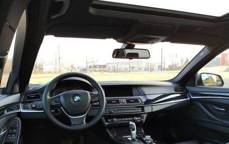 BMW 5 серия, 2010 год, 1 990 000 рублей, 15 фотография