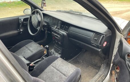 Opel Vectra B рестайлинг, 1998 год, 135 000 рублей, 15 фотография