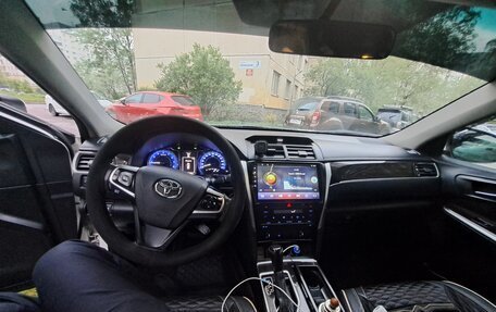 Toyota Camry, 2016 год, 1 850 000 рублей, 3 фотография