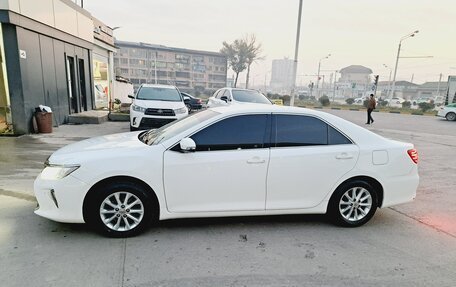 Toyota Camry, 2016 год, 1 850 000 рублей, 18 фотография