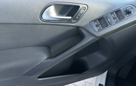Volkswagen Tiguan I, 2012 год, 1 590 000 рублей, 19 фотография