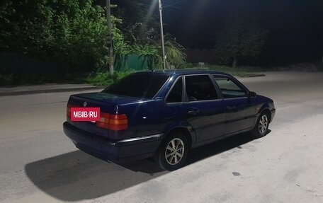 Volkswagen Passat B4, 1994 год, 220 000 рублей, 4 фотография