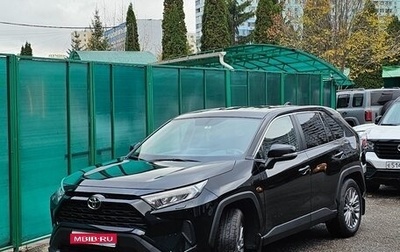 Toyota RAV4, 2021 год, 3 200 000 рублей, 1 фотография