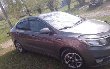 KIA Rio III рестайлинг, 2016 год, 890 000 рублей, 3 фотография