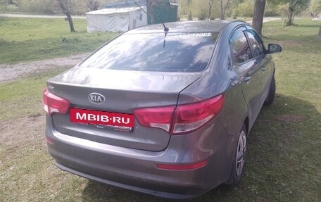 KIA Rio III рестайлинг, 2016 год, 890 000 рублей, 4 фотография