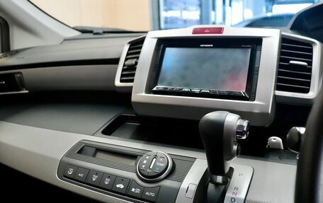 Honda Freed I, 2012 год, 1 210 000 рублей, 14 фотография