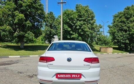 Volkswagen Passat B8 рестайлинг, 2015 год, 1 850 000 рублей, 4 фотография