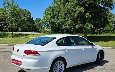 Volkswagen Passat B8 рестайлинг, 2015 год, 1 850 000 рублей, 5 фотография