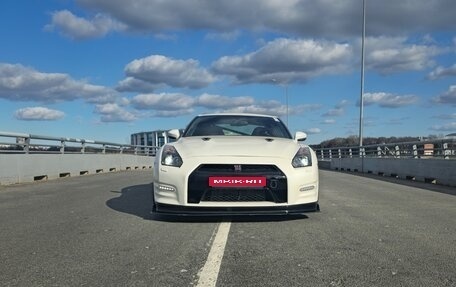 Nissan GT-R, 2012 год, 8 999 999 рублей, 1 фотография