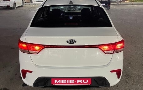 KIA Rio IV, 2018 год, 1 030 000 рублей, 3 фотография