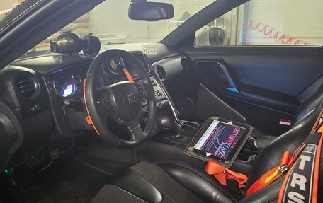 Nissan GT-R, 2012 год, 8 999 999 рублей, 10 фотография