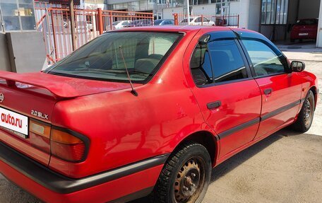 Nissan Primera II рестайлинг, 1994 год, 300 000 рублей, 9 фотография