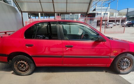 Nissan Primera II рестайлинг, 1994 год, 300 000 рублей, 10 фотография
