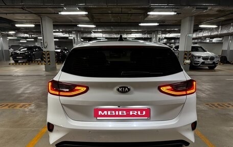KIA cee'd III, 2018 год, 2 360 000 рублей, 10 фотография